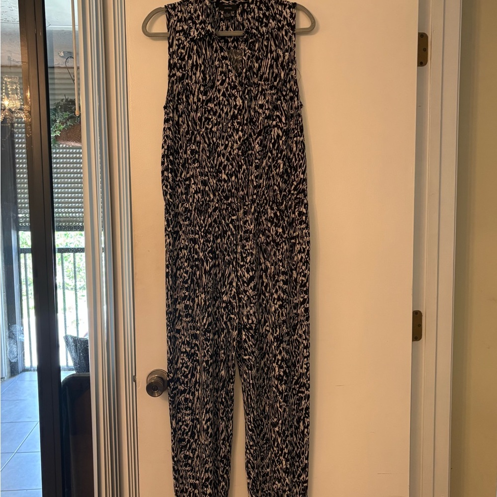 Alfani Black and White Speckled Jumpsuit with Flowing Fabric